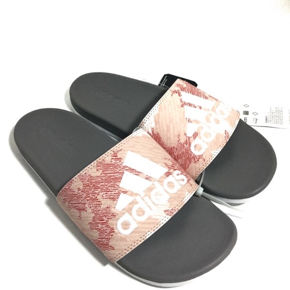 adidas Shoes - —-SOLD—-Adidas Comfort Slides